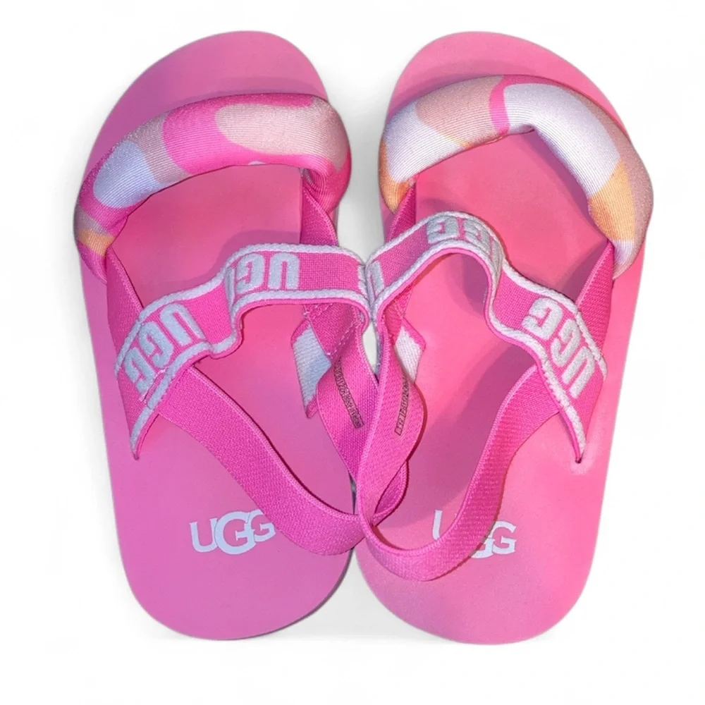 UGG Kids' Zuma Sling Camopop Sandal Size T12 EUC